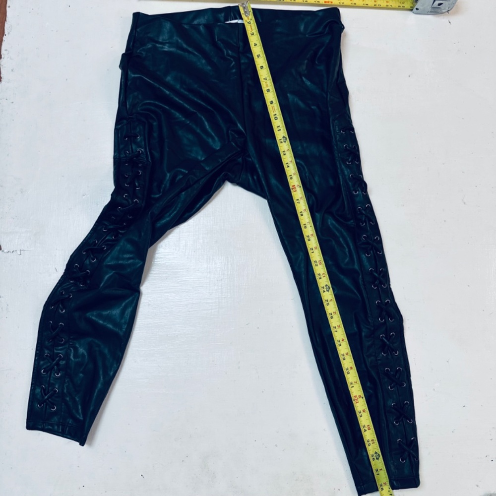 justfab Faux Leather Lace-Up Leggings size 1X new - Picture 6 of 11